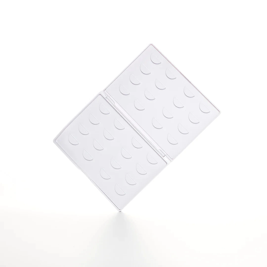 M.Y.O X KASHA Lashes Luxe Lash Storage Case(Myo X Kasha Lashes Luxe Lash Storage Case) 4 M.Y.O X KASHA Lashes Luxe Lash Storage Case(Myo X Kasha Lashes Luxe Lash Storage Case) - Image 2