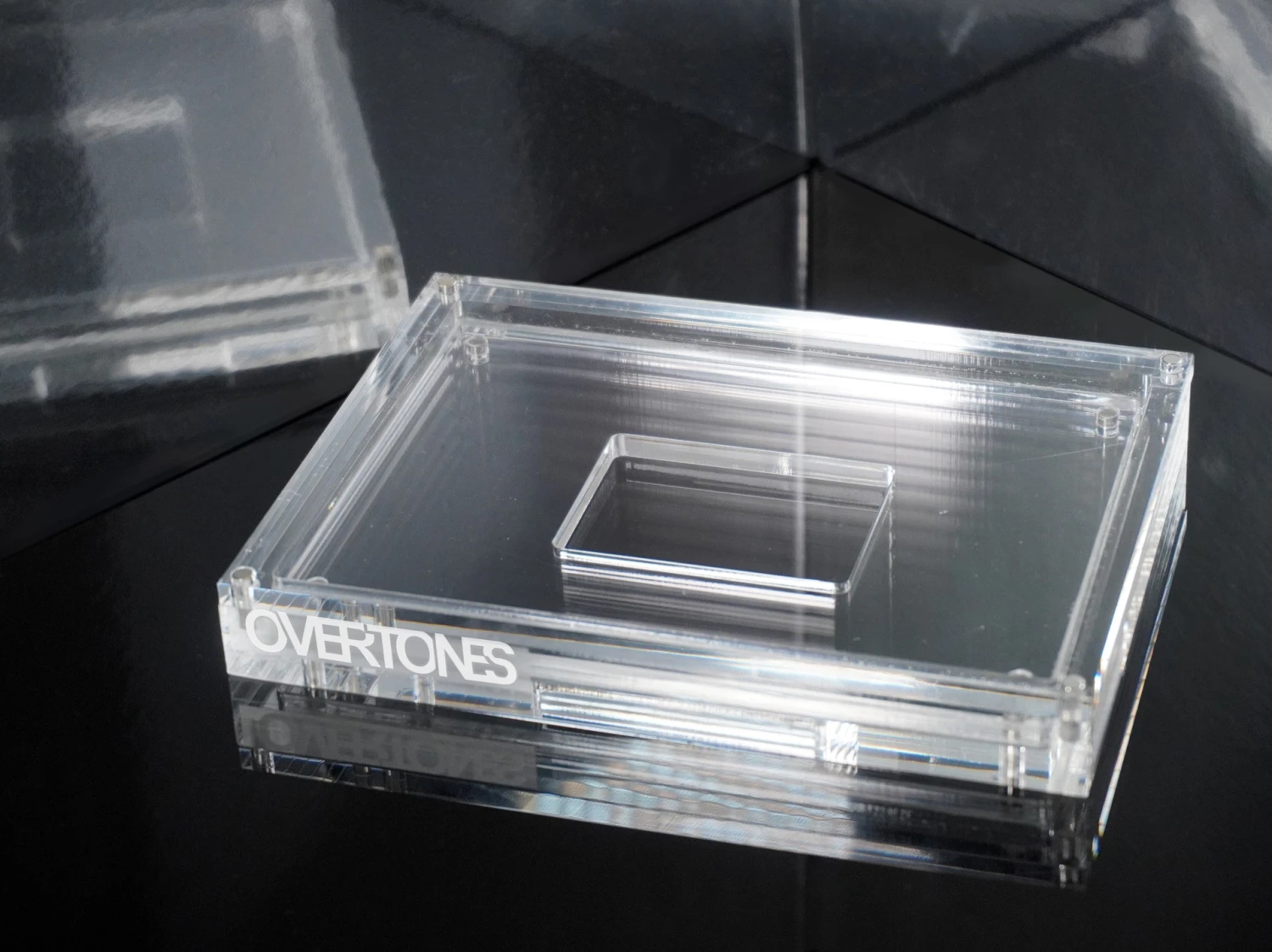 OVERTONES - Alchemy Case(Overtones Alchemy Case) 3 OVERTONES - Alchemy Case(Overtones Alchemy Case)