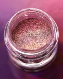Karla Cosmetics - ROMANCE - OPAL MULTICHROME LOOSE EYESHADOW(Karla Cosmetics Romance Opal Multichrome Loose Eyeshadow)