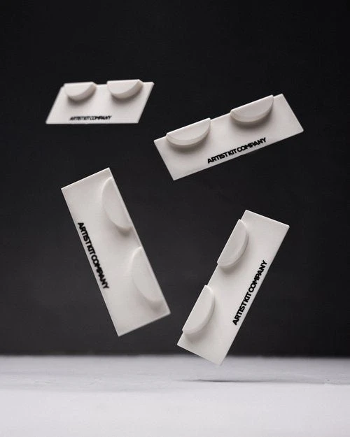 ARTIST KIT COMPANY - LASH DISPLAYER (4PC)(Artist Kit Company Lash Displayer 4pc) 4 ARTIST KIT COMPANY - LASH DISPLAYER (4PC)(Artist Kit Company Lash Displayer 4pc) - Image 2